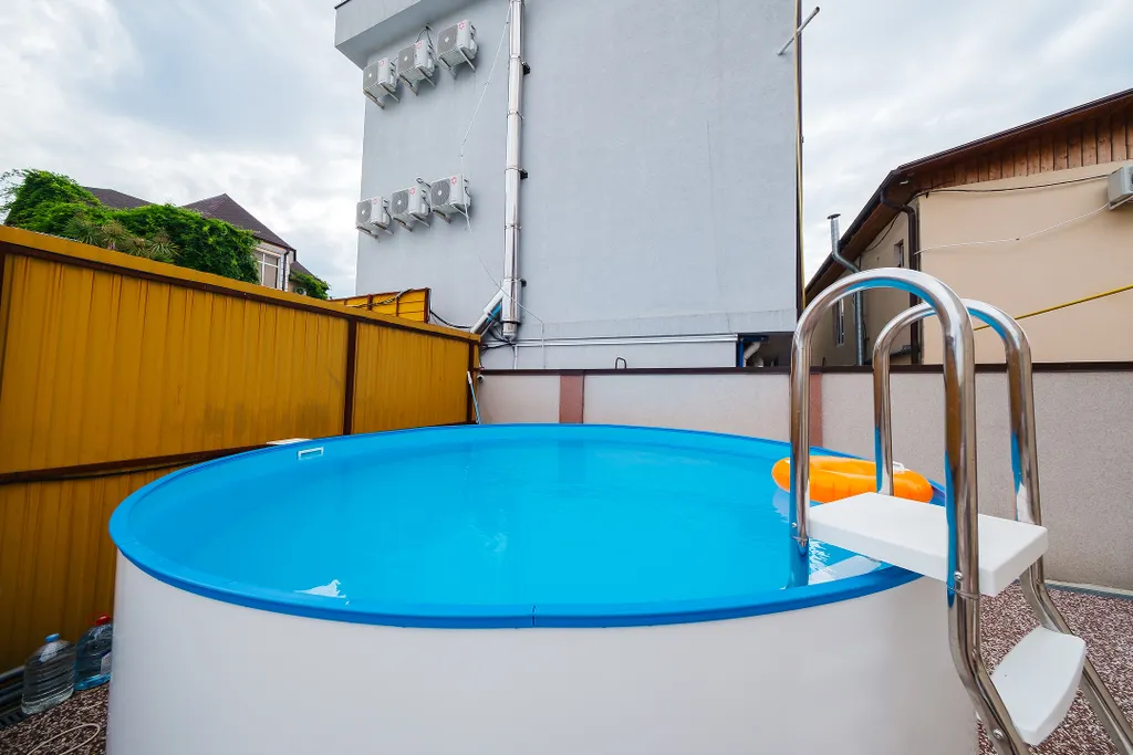 Двухместный бюджетный номер с двумя раздельными кроватями