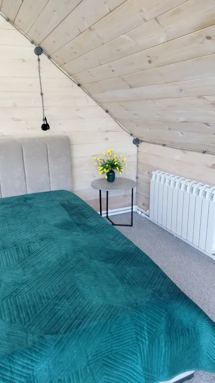 Апартаменты Романтика с панорамным окном в мансарде дома