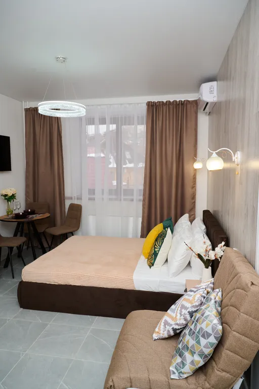 Студия у Петровской Набережной