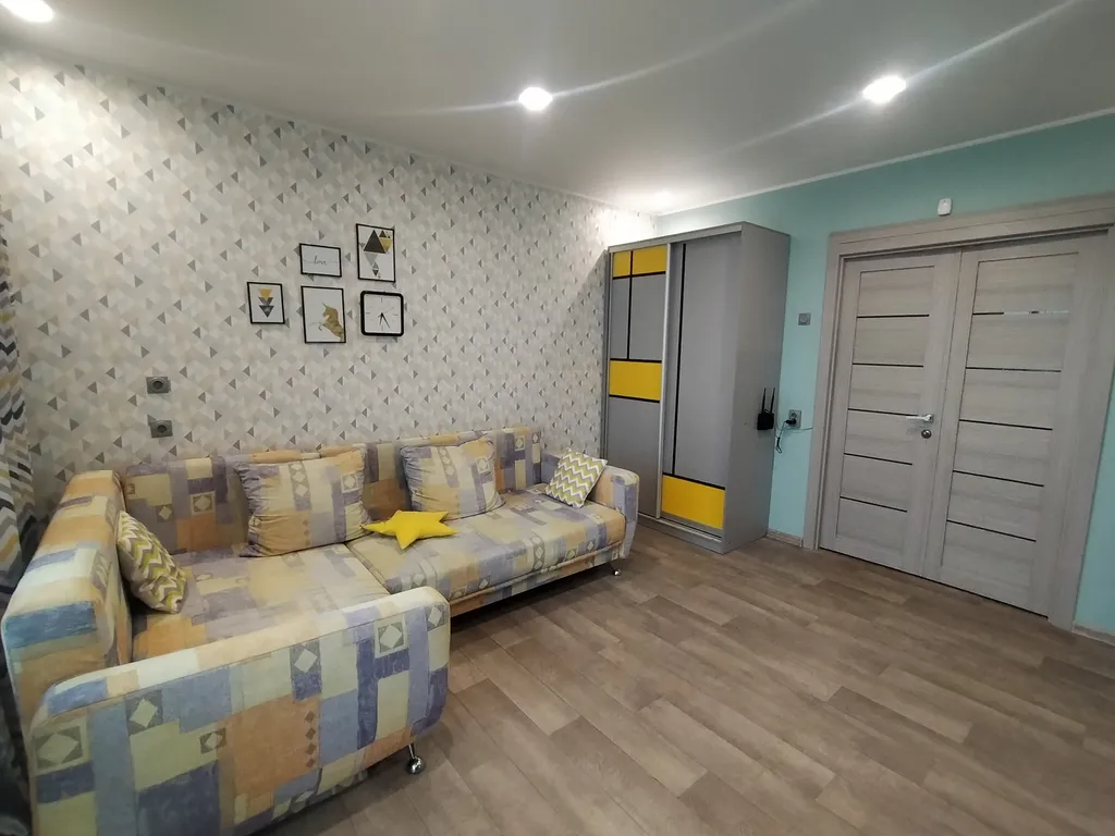 Квартира рядом с ТРЦ Родник