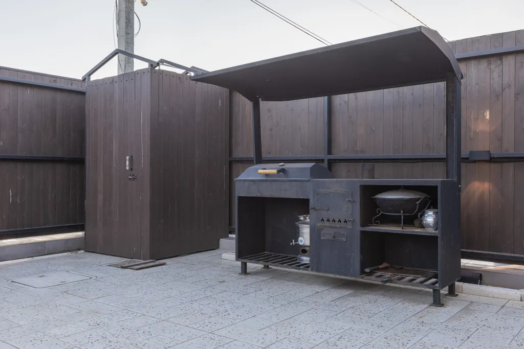 Уютный дом на берегу Каспийского моря