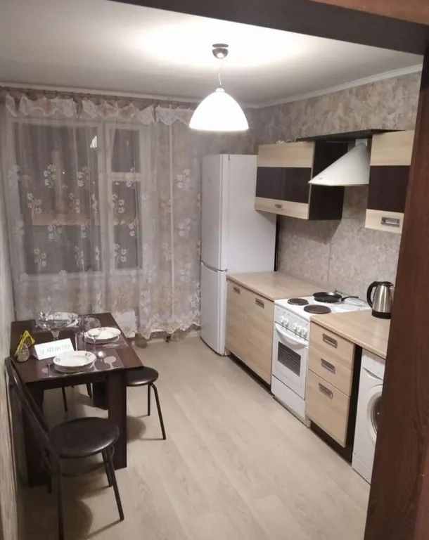 Большая светлая квартира рядом с метро