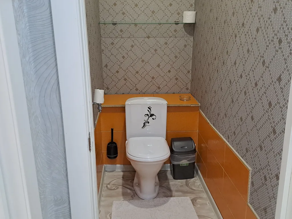 Квартира 1-комнатная квартира с кондиционером и джакузи с дизайнерским ремонтом — Барнаул