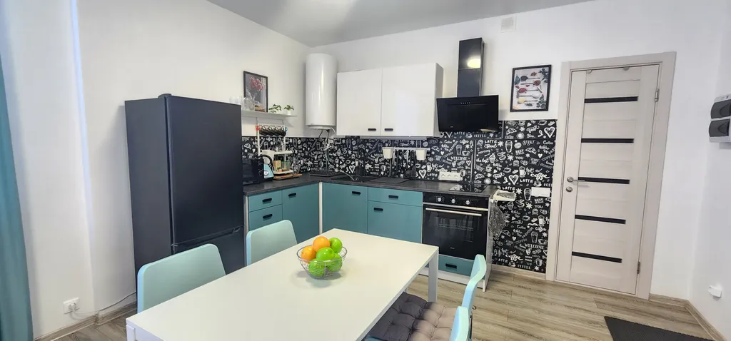 Евродвушка с видом на бассейн