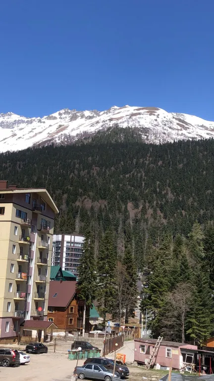 Квартира с потрясающим видом на горы