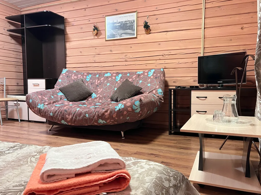 Коттедж с баней и беседкой у Вотчины Деда Мороза