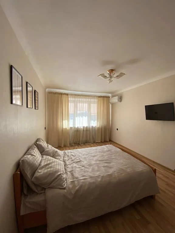 Чистая, уютная 2-комнатная квартира в центре города