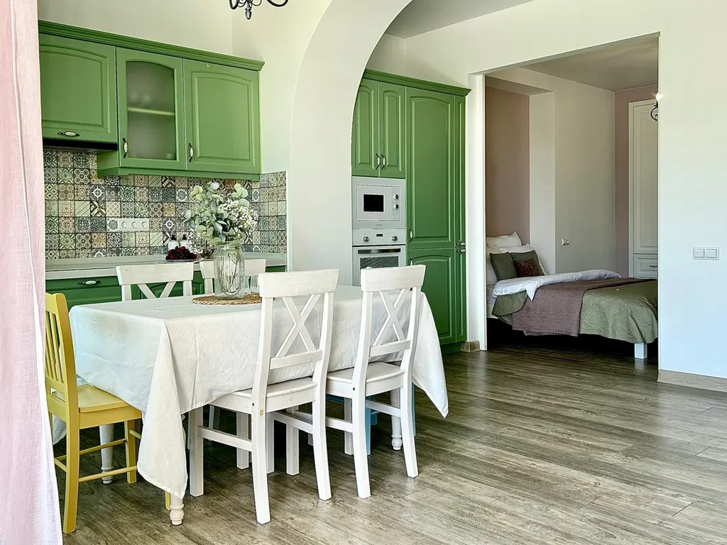 Апартаменты с видом на море в ГРК Зазеркалье