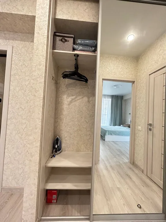 Двухкомнатная квартира на берегу моря