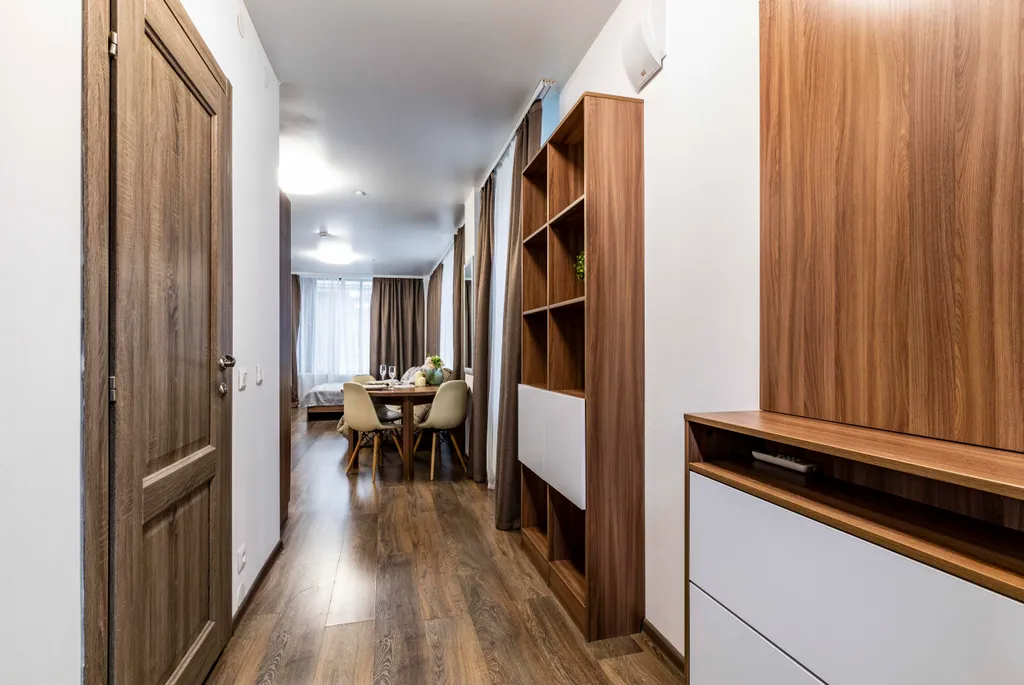 Угловой просторный апартамент