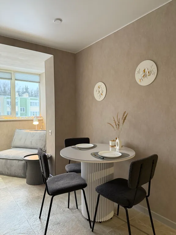 Стильная и теплая квартира