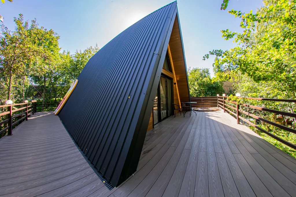 А-фрейм у Озера с чаном и сауной