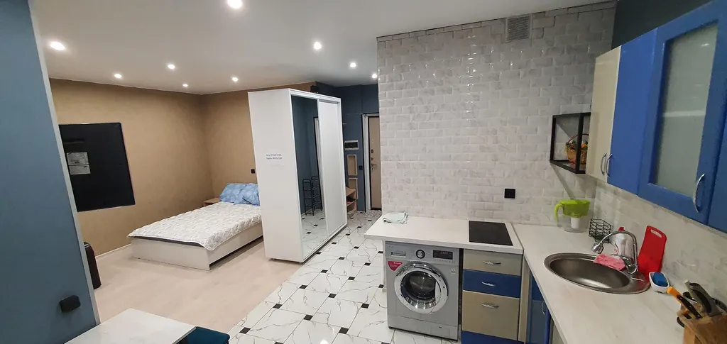 Просторная современная студия