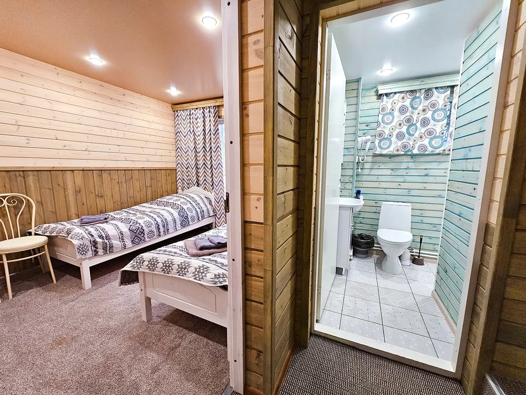 Уютный и просторный коттедж в сосновом бору на берегу озера