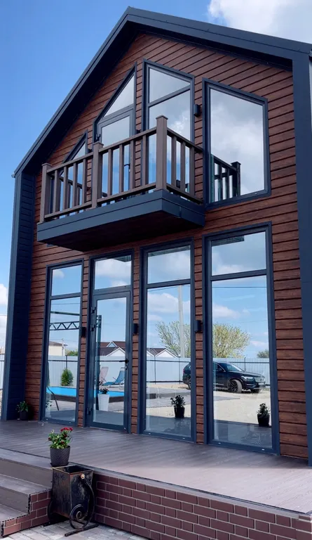 Коттедж Коттедж Котедж на Берегу моря — Кучугуры