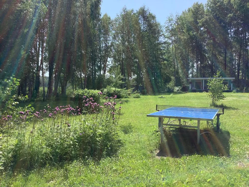 Дом на берегу озера