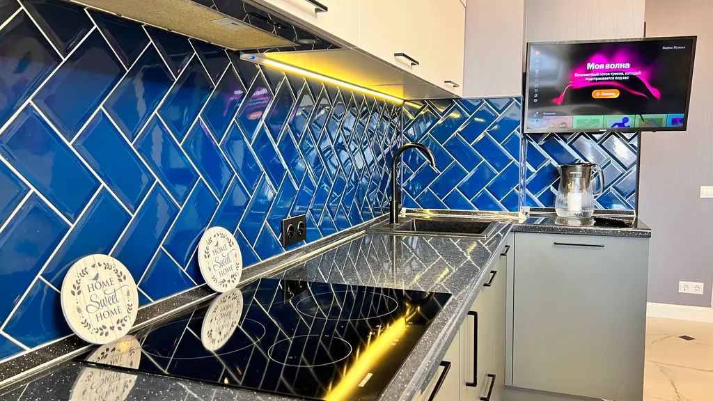 Квартира Шикарная квартира, рядом центр, метро Коломенская Остров Мечты. — Москва