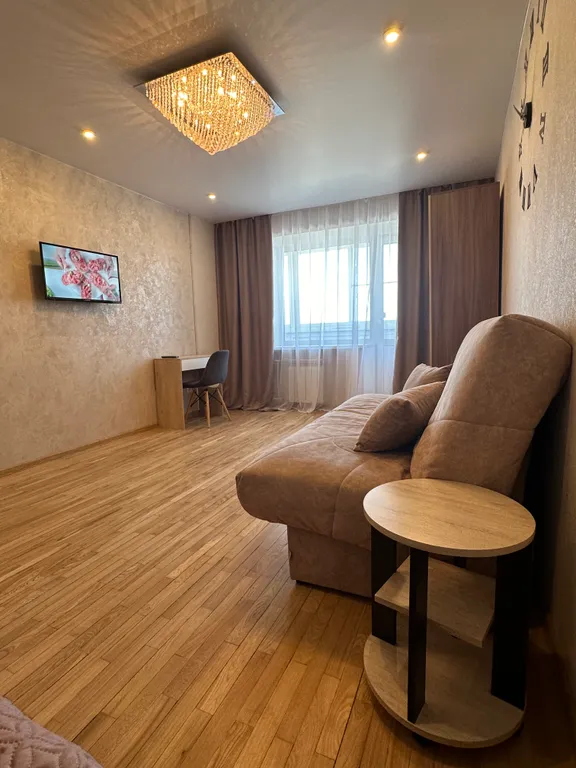 Квартира, 3 минуты ходьбы от ж/д вокзала