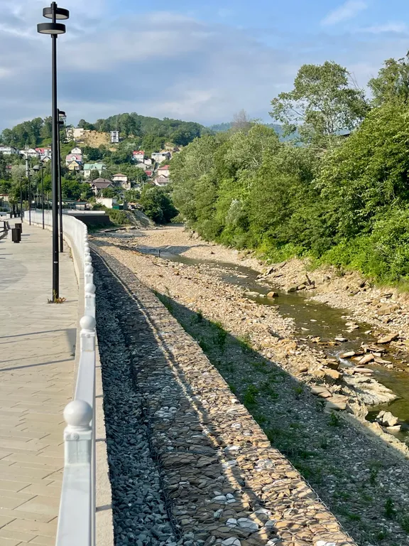 Жемчужина у реки Новый дом Дизайн Балкон и Большой ТВ