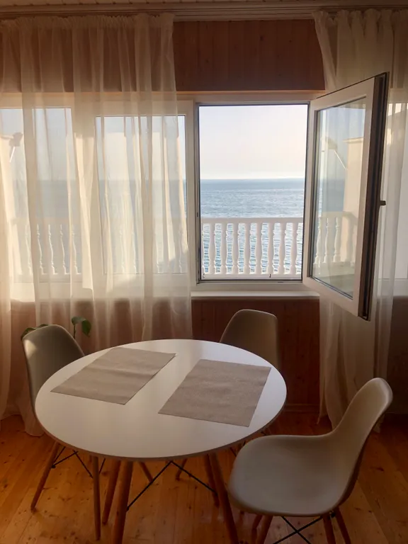 Апартаменты с собственной террасой меньше минуты до моря