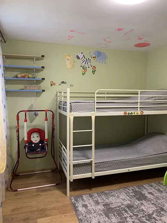 Просторная (98 м) 3-х комнатная квартира с видом на Успенский собор!