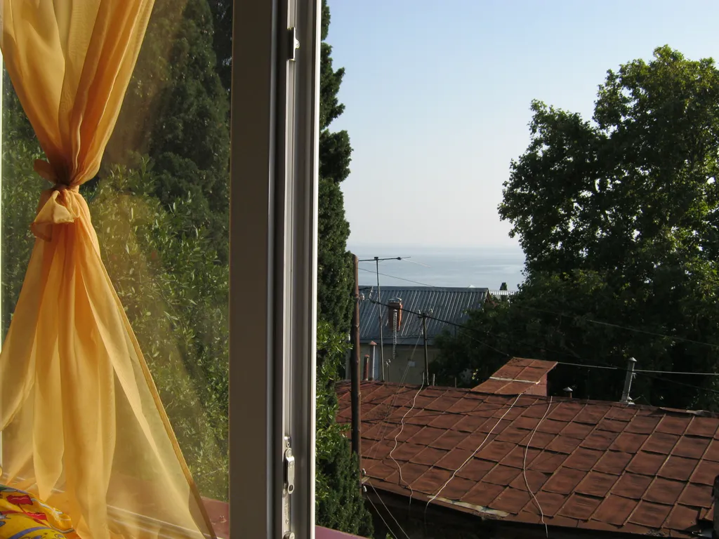 Уютная квартира в центе с видом на море