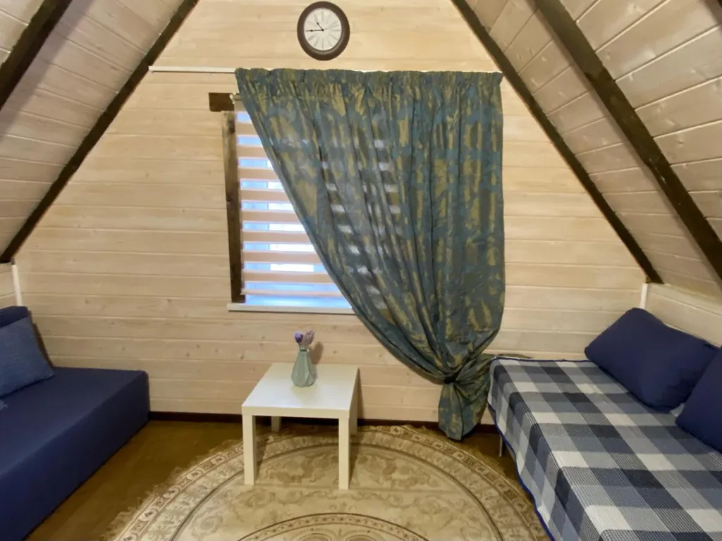 Коттедж Дом с террасой с отдельной закрытой беседкой/мангалом — Шаховская