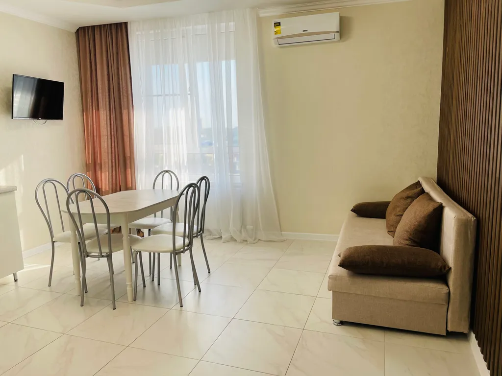 Комфортабельные апартаменты рядом с морем