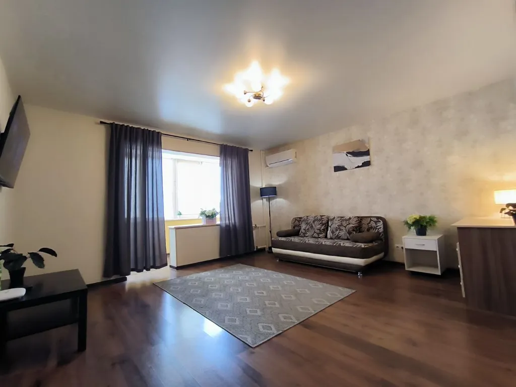 Квартира рядом с Броско Молл