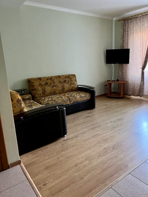 Квартира-студия с видом на горы