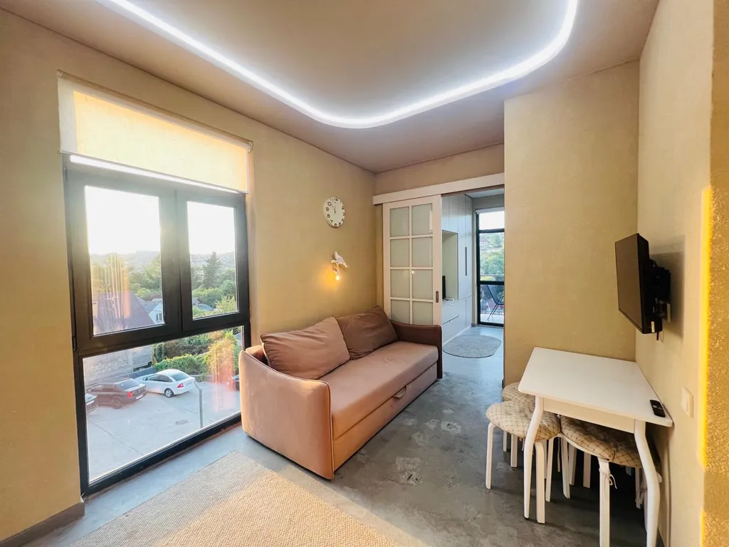 Стильная однокомнатная квартира с балконом