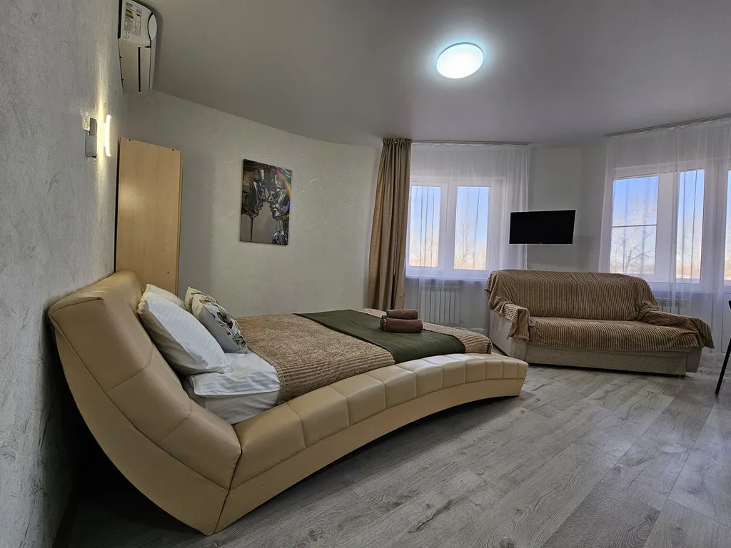 Квартира Квартира Просторная студия 40м на озере в центре Горячего ключа — Горячий Ключ