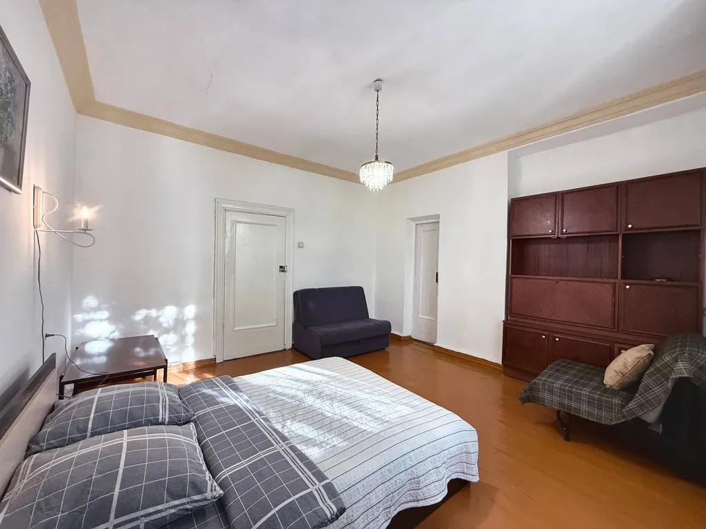 Ретро-трешка в центре города