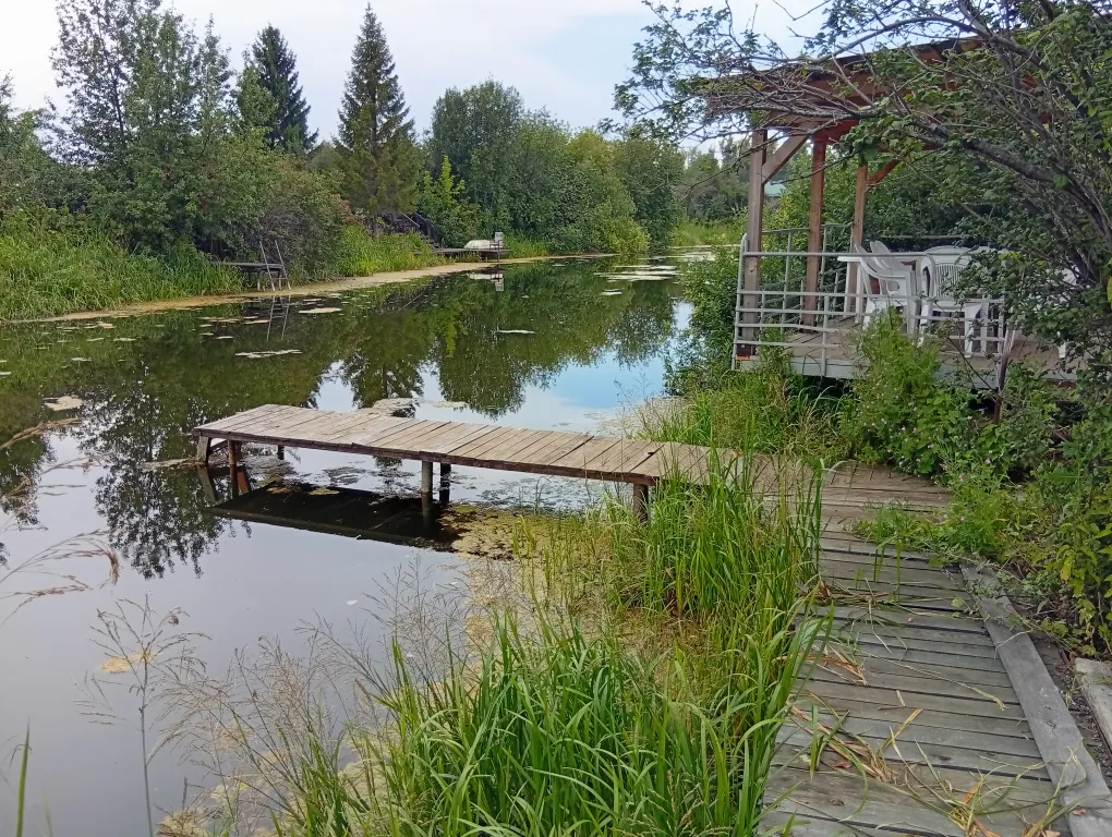 База Акапулько на озерце