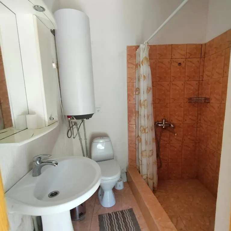 Коттедж Уютный дом у моря — Сухум