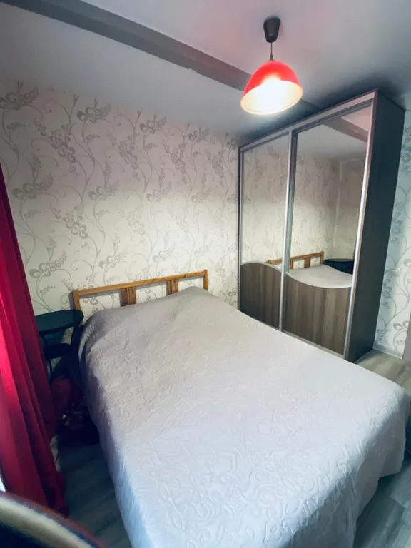 Дом в лесу у залива