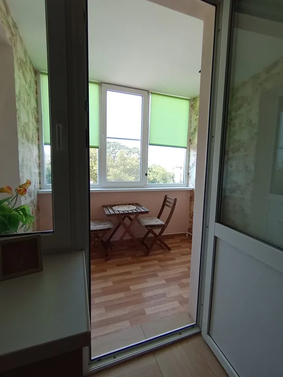 Квартира Уютная двухкомнатная квартира — Ейск