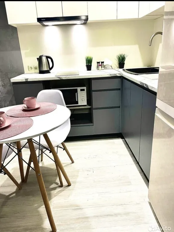 Студия с красивым видом на город