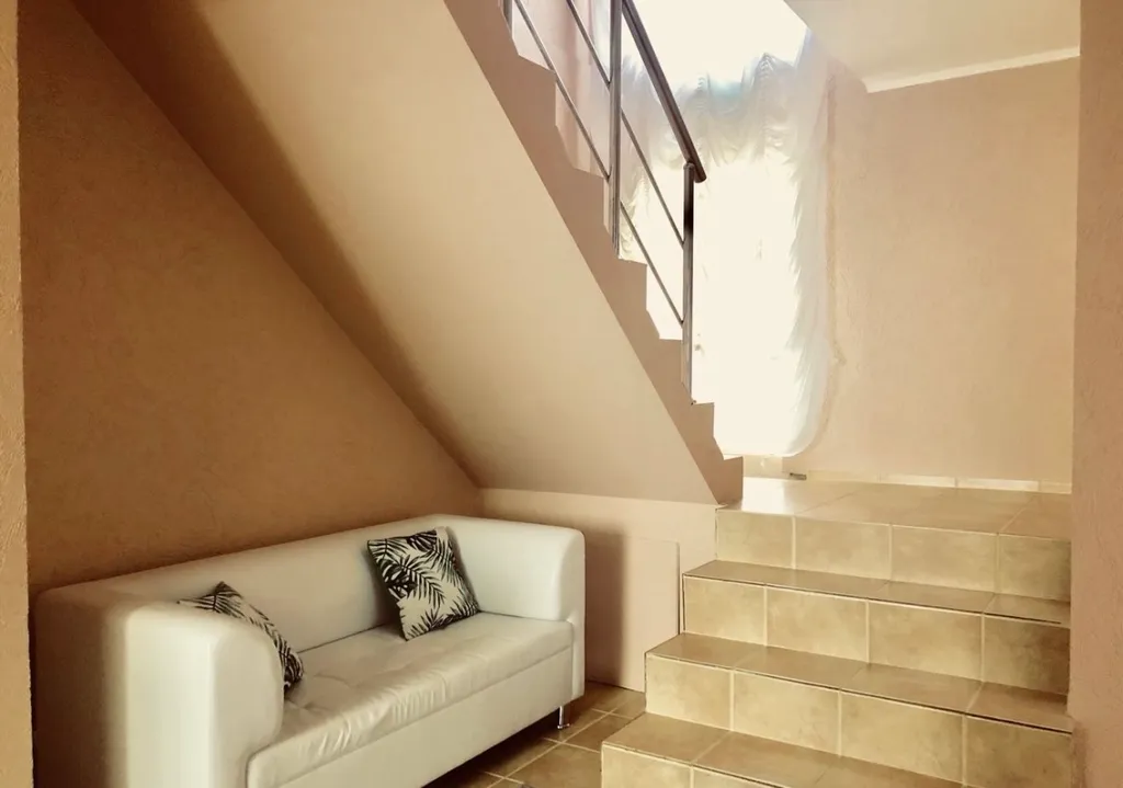 4-комнатный Дом