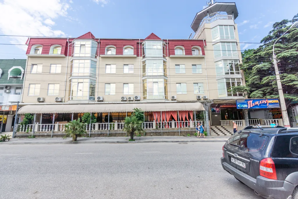 1 комнатные апартаменты в 200 метрах центральной набережной