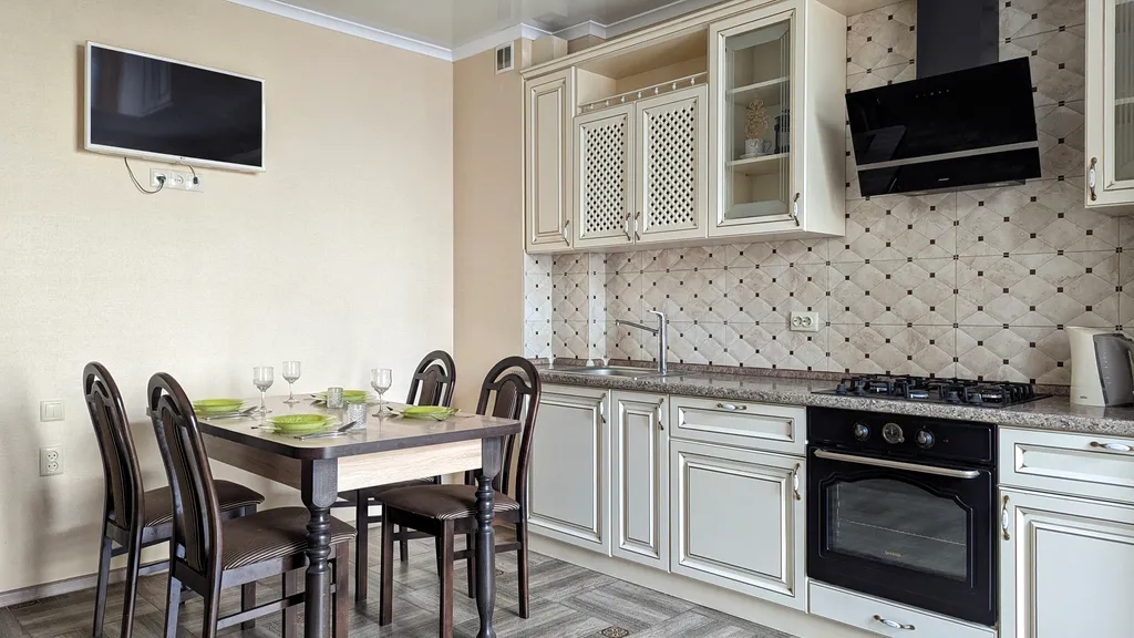 Квартира в центре курортной зоны — аренда посуточно в Ессентуки