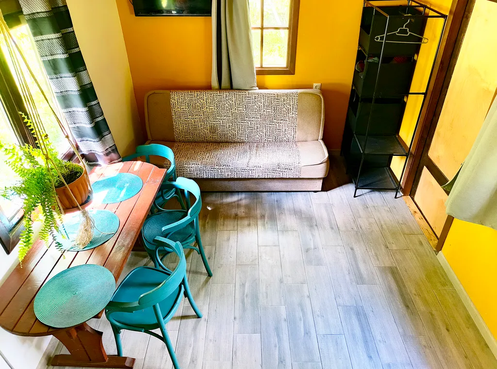 Коттедж Домик в яблоневом саду — Светлогорск