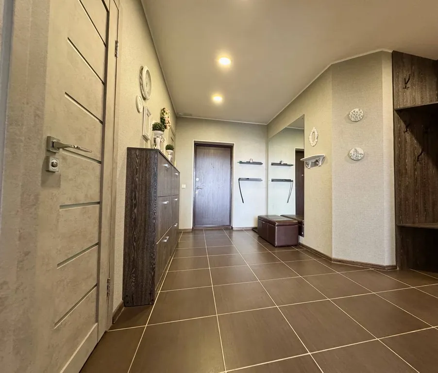 Комфортная двухкомнатная квартира на 23 этаже