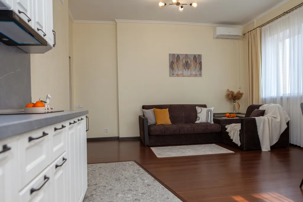 Большая квартира в современном доме на 15 этаже