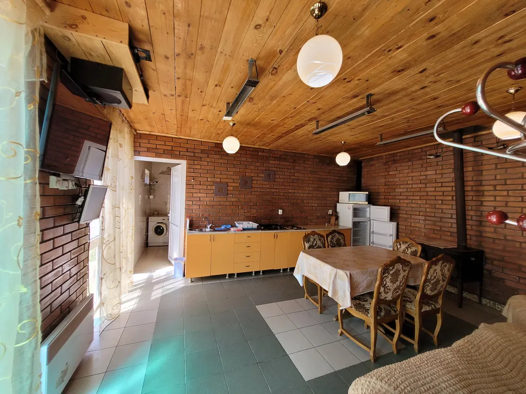 Дом в горах Осетии по пути к Цею и Мамисону