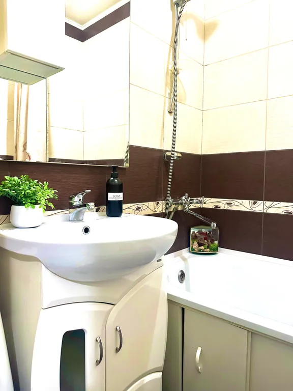 Уютная 2-я квартира с хорошим ремонтом