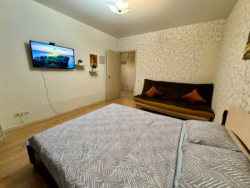 1 комнатная квартира от парка победы в советском районе