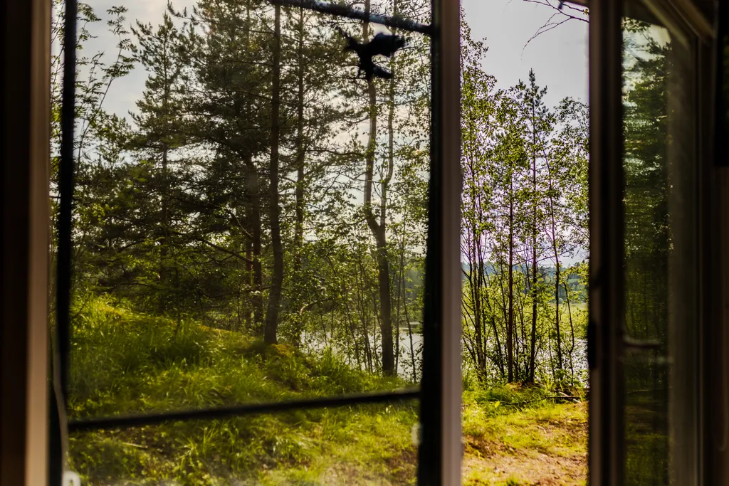 Дом-студия с панорамной стеной на залив Мусталанлахти