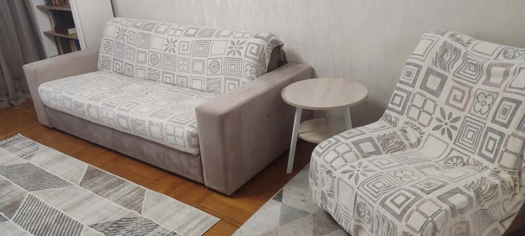 Уютная, тёплая квартира. ЕСТЬ ГОРЯЧАЯ ВОДА. прекрасны вид.