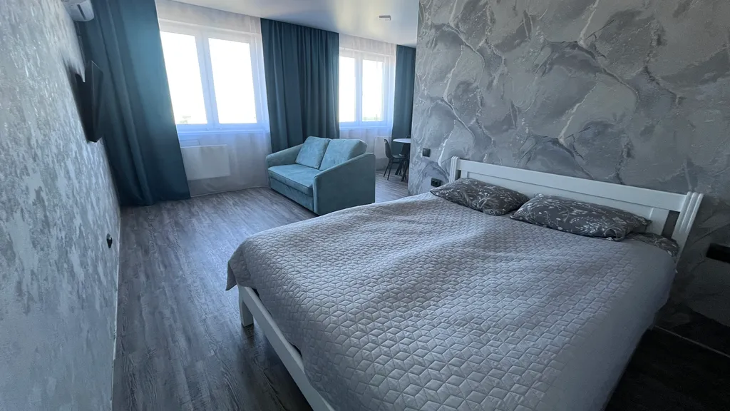 Уютная квартира-студия в центре Нового города